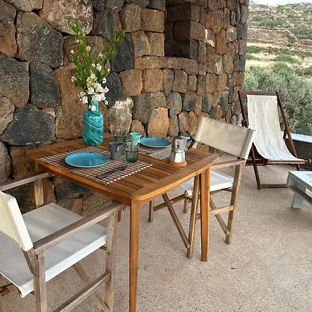 Dammuso Sataria Pantelleria