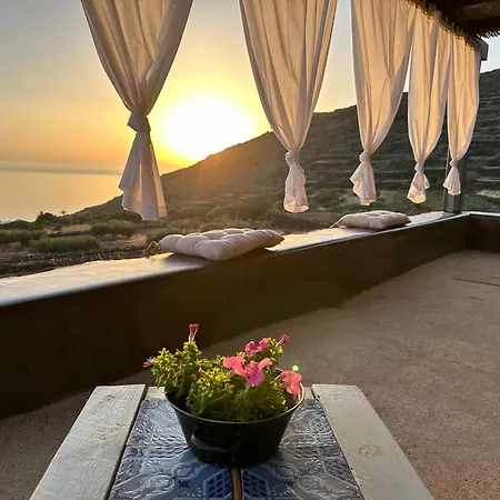 Dammuso Sataria Pantelleria